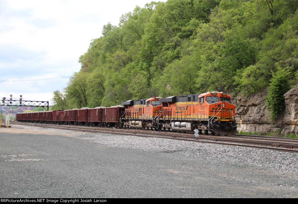 BNSF 7335 East